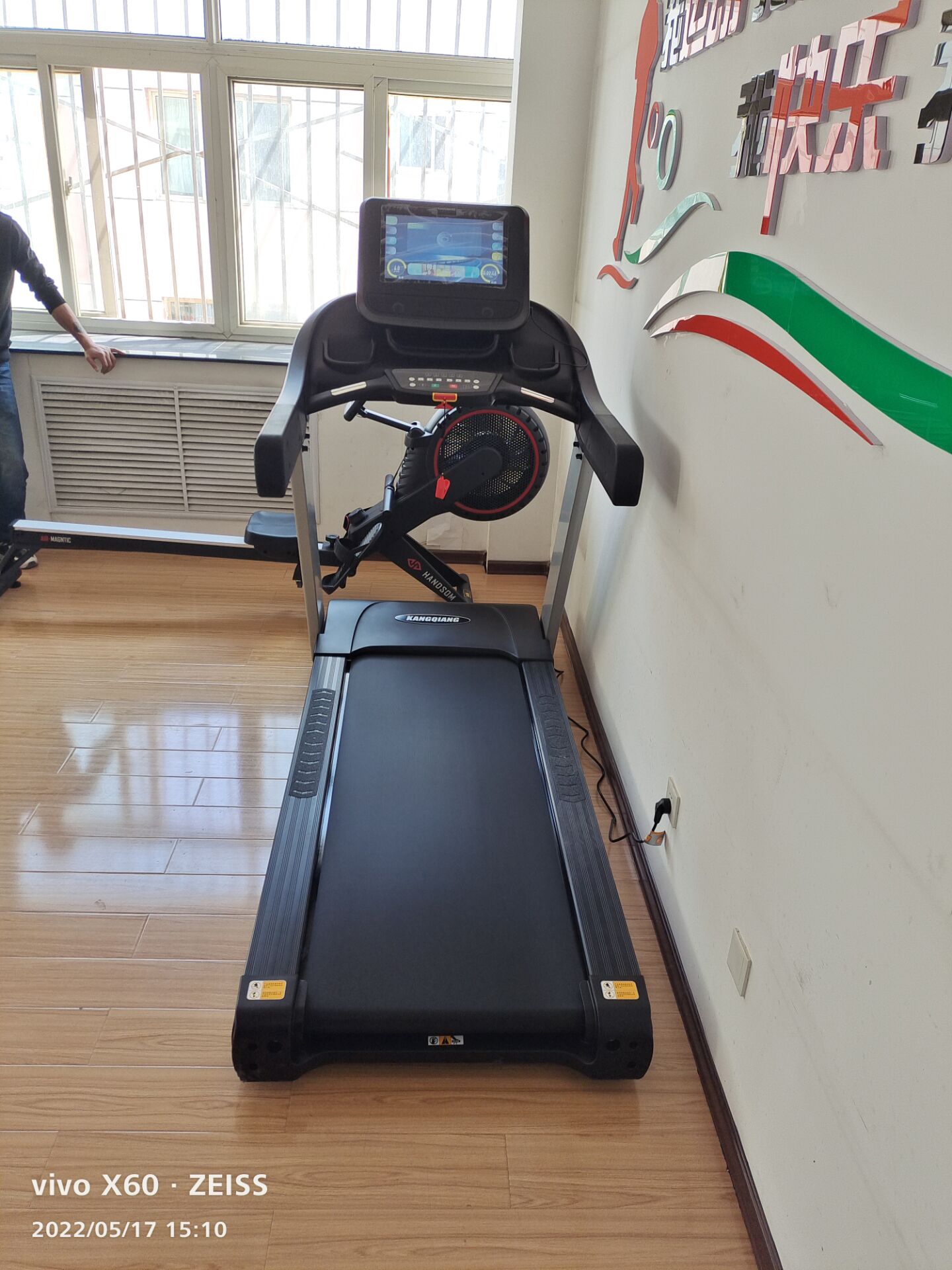 太原小型家用跑步機(jī)多少錢(qián)